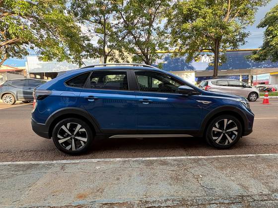VOLKSWAGEN NIVUS 1.0 200 TSI TOTAL FLEX HIGHLINE AUTOMÁTICO